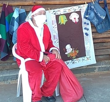 Papai Noel visita Feira de Natal