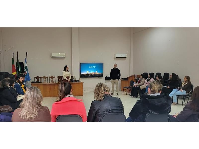 Educação inclusiva se constrói com conhecimento, compromisso e acolhimento!