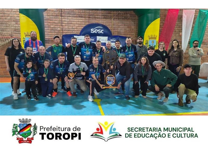 Bar dos Amigos é campeão do Futsal de Jari!